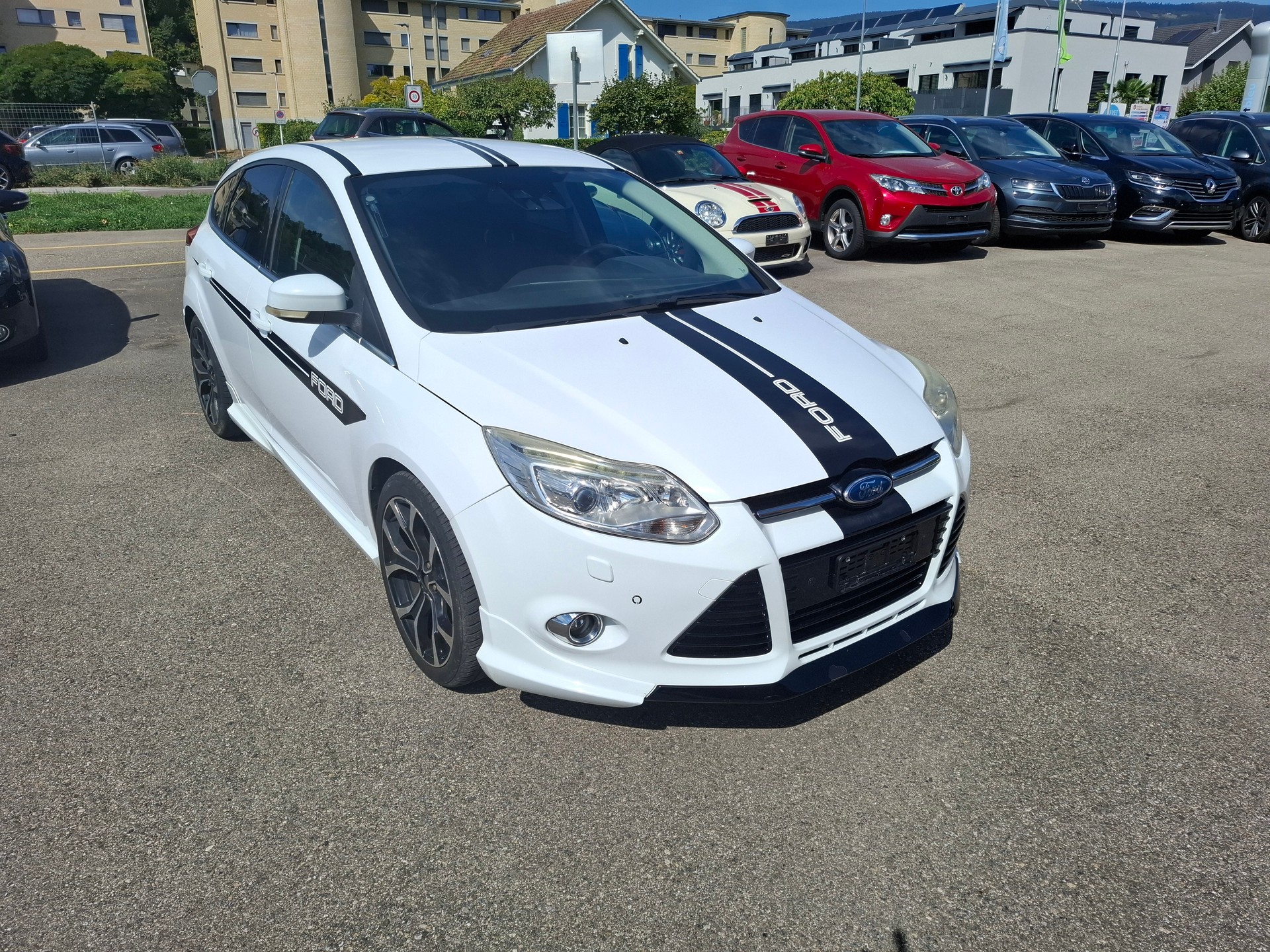 FORD Focus 1.6 SCTi Titanium-image-2
