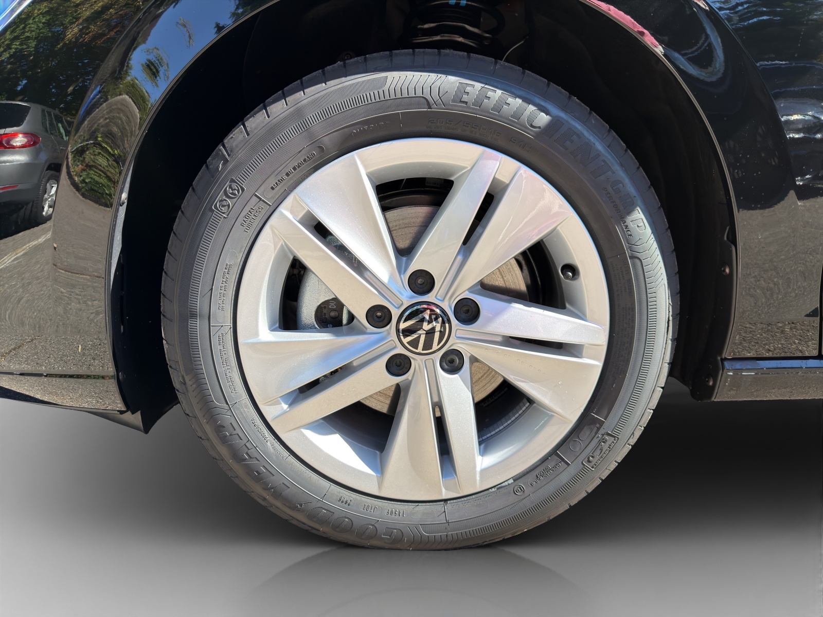 VW Golf 1.5 e TSI mHEV Value DSG-image-13