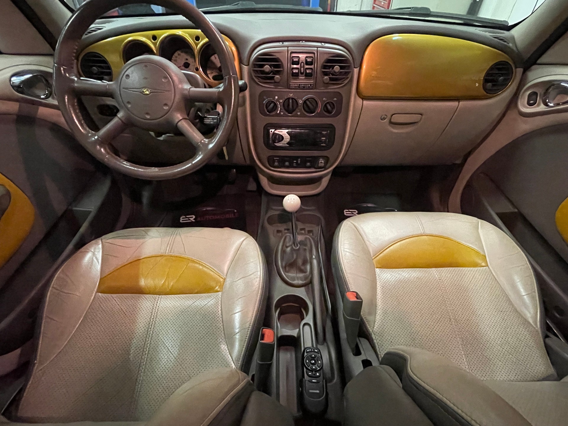 CHRYSLER PT Street Cruiser 2.0-image-11