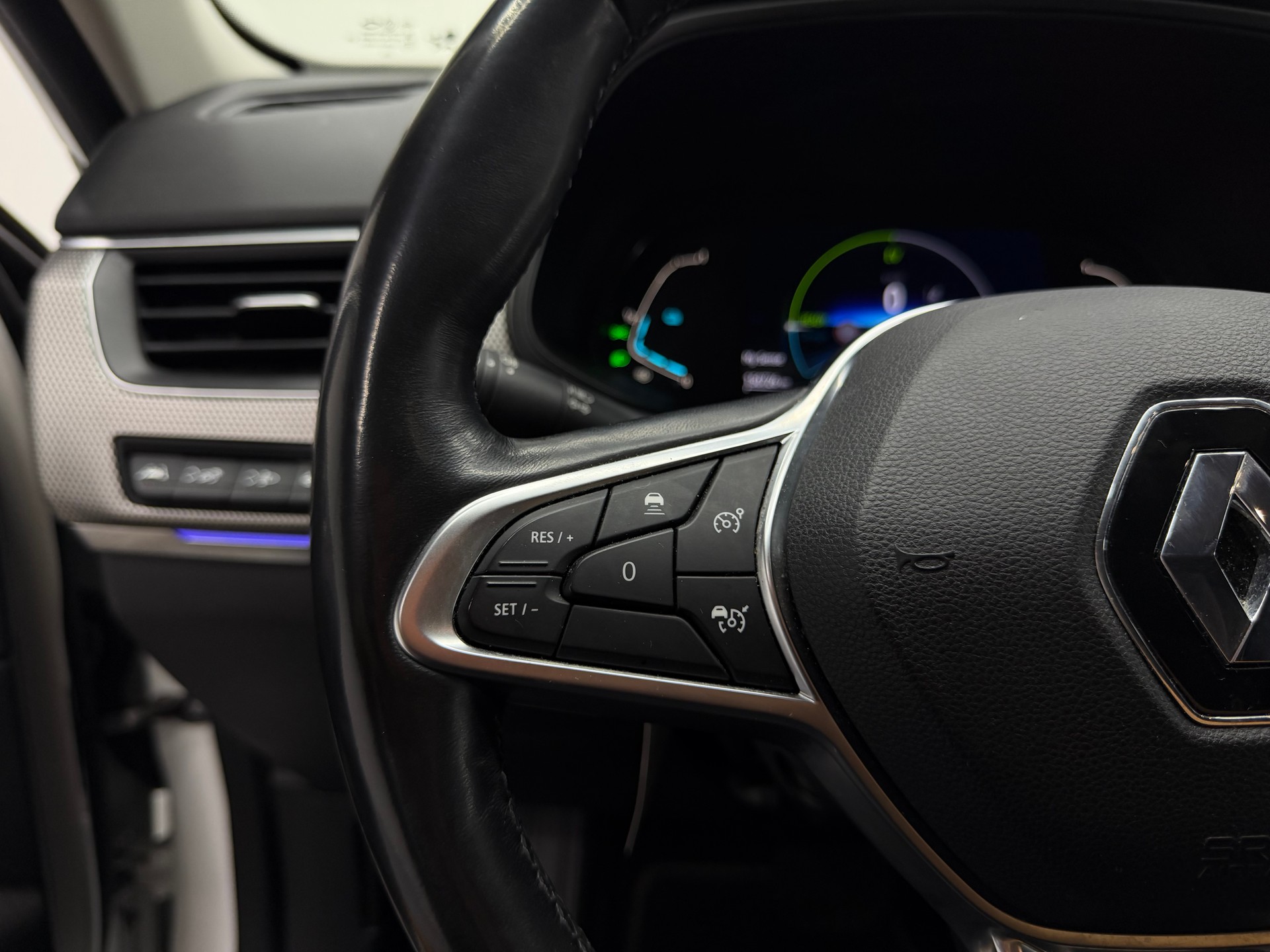 RENAULT Arkana 1.6 E-Tech Intens-image-21
