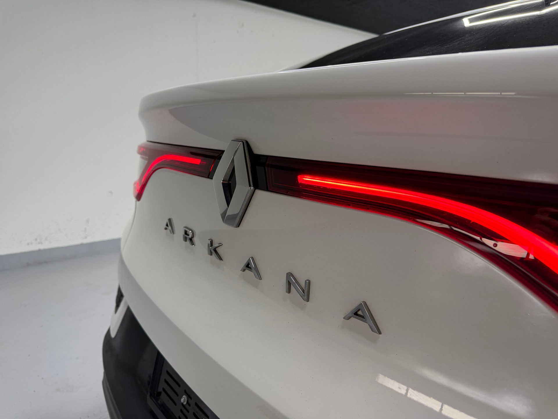 RENAULT Arkana 1.6 E-Tech Intens-image-25