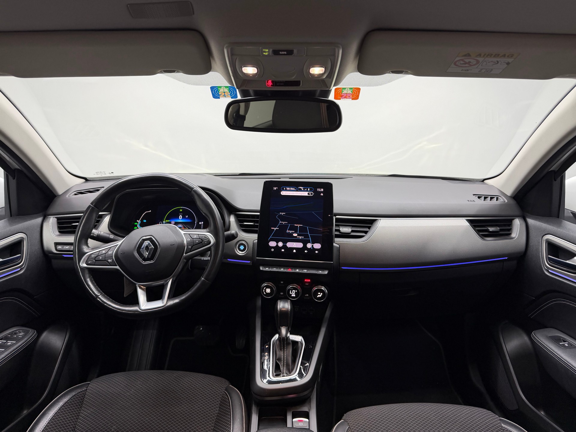 RENAULT Arkana 1.6 E-Tech Intens-image-9
