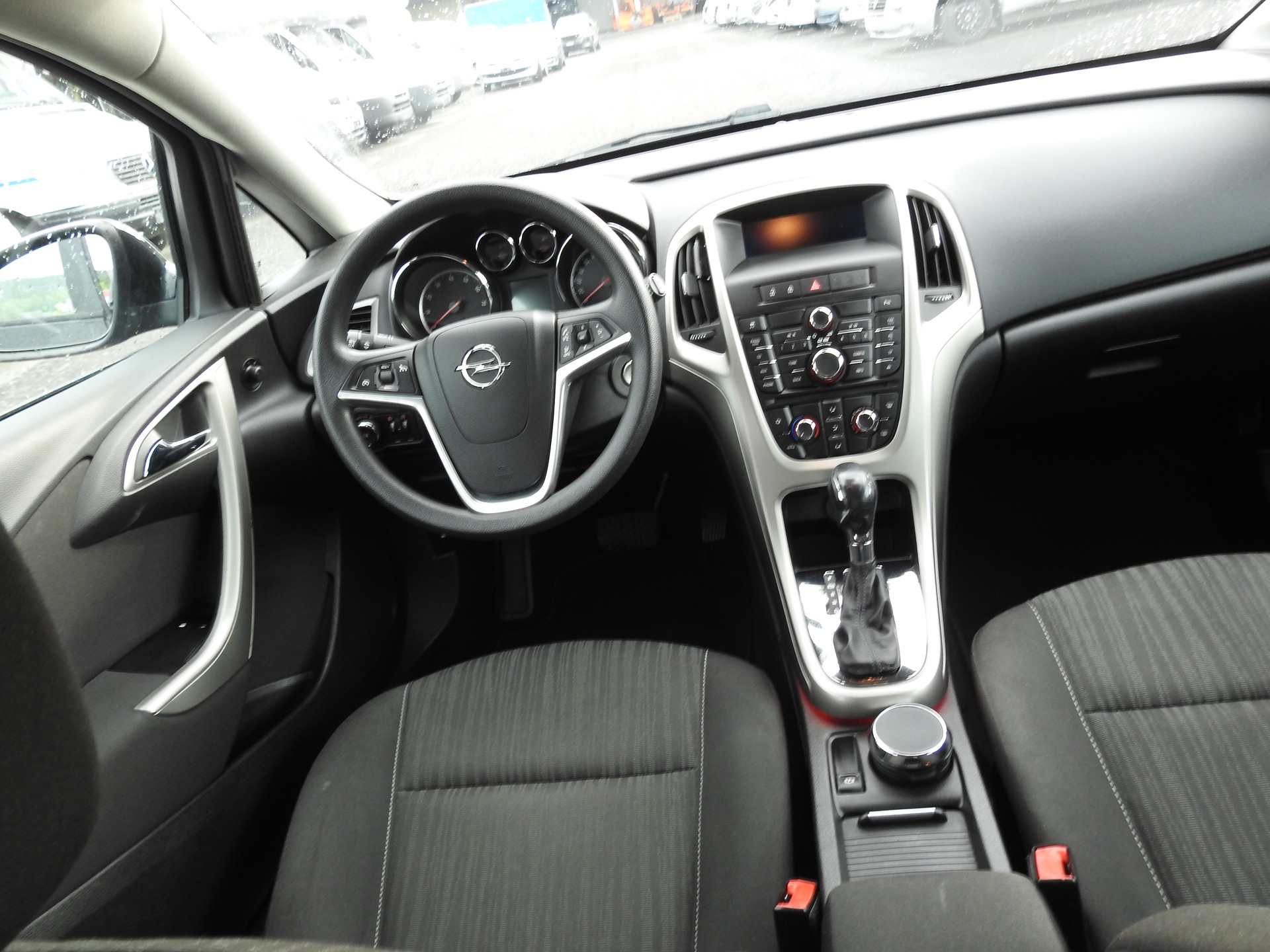 OPEL Astra 1.6i 16V Enjoy Automatic-image-18