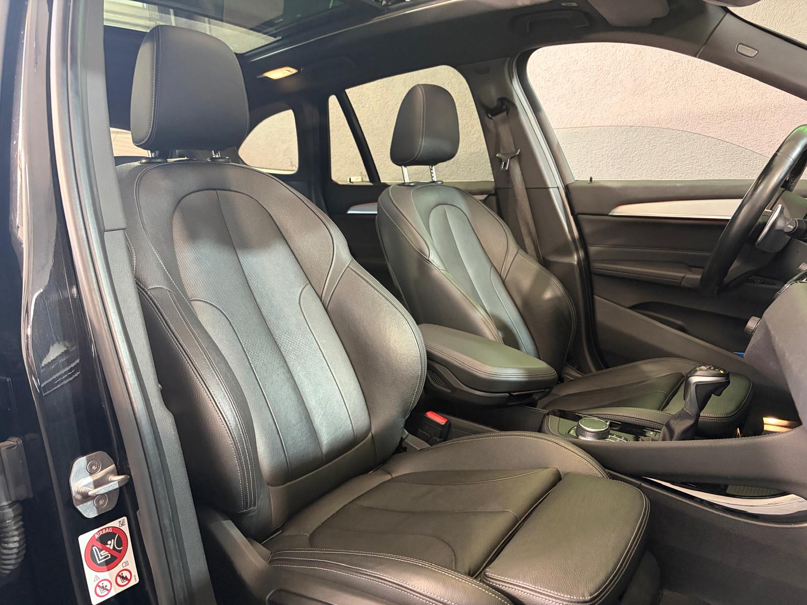 BMW X1 xDrive 25d M Sport Steptronic - Toit ouvrant - Caméra de recul-image-11