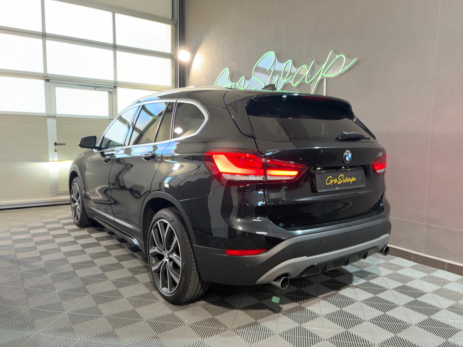 BMW X1 xDrive 25d M Sport Steptronic - Toit ouvrant - Caméra de recul-image-6
