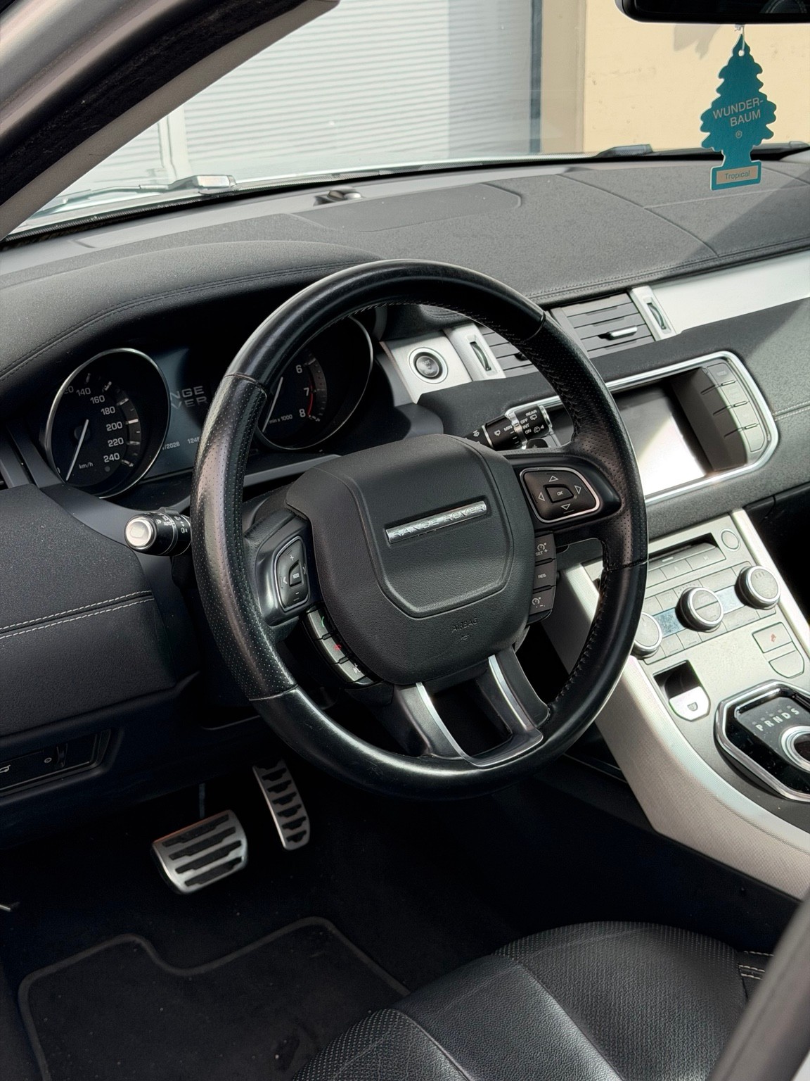 LAND ROVER Range Rover Evoque 2.0 Si4 Pure AT6-image-5
