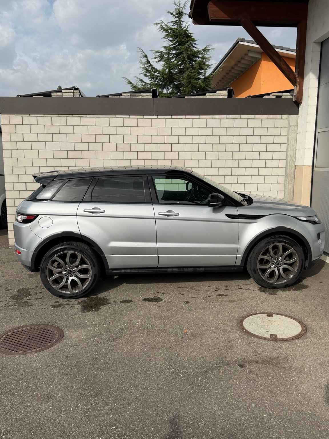 LAND ROVER Range Rover Evoque 2.0 Si4 Pure AT6-image-4