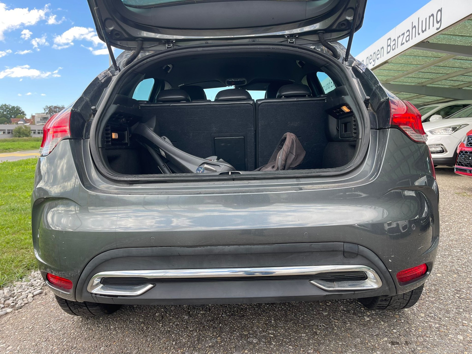DS AUTOMOBILES DS4 2.0 HDi Sport Chic Automatic-image-6