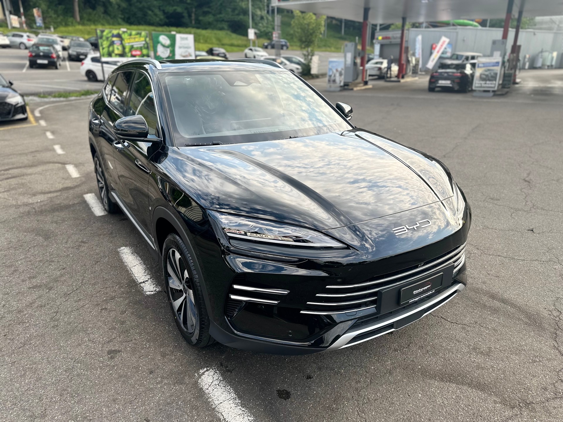BYD Seal U DM-i Design AWD-image-1