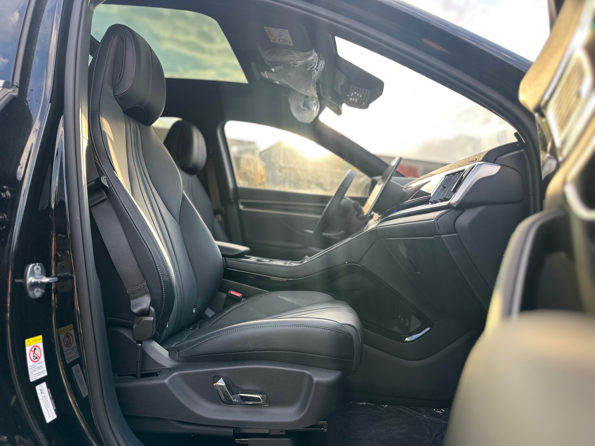 BYD Seal U DM-i Design AWD-image-13