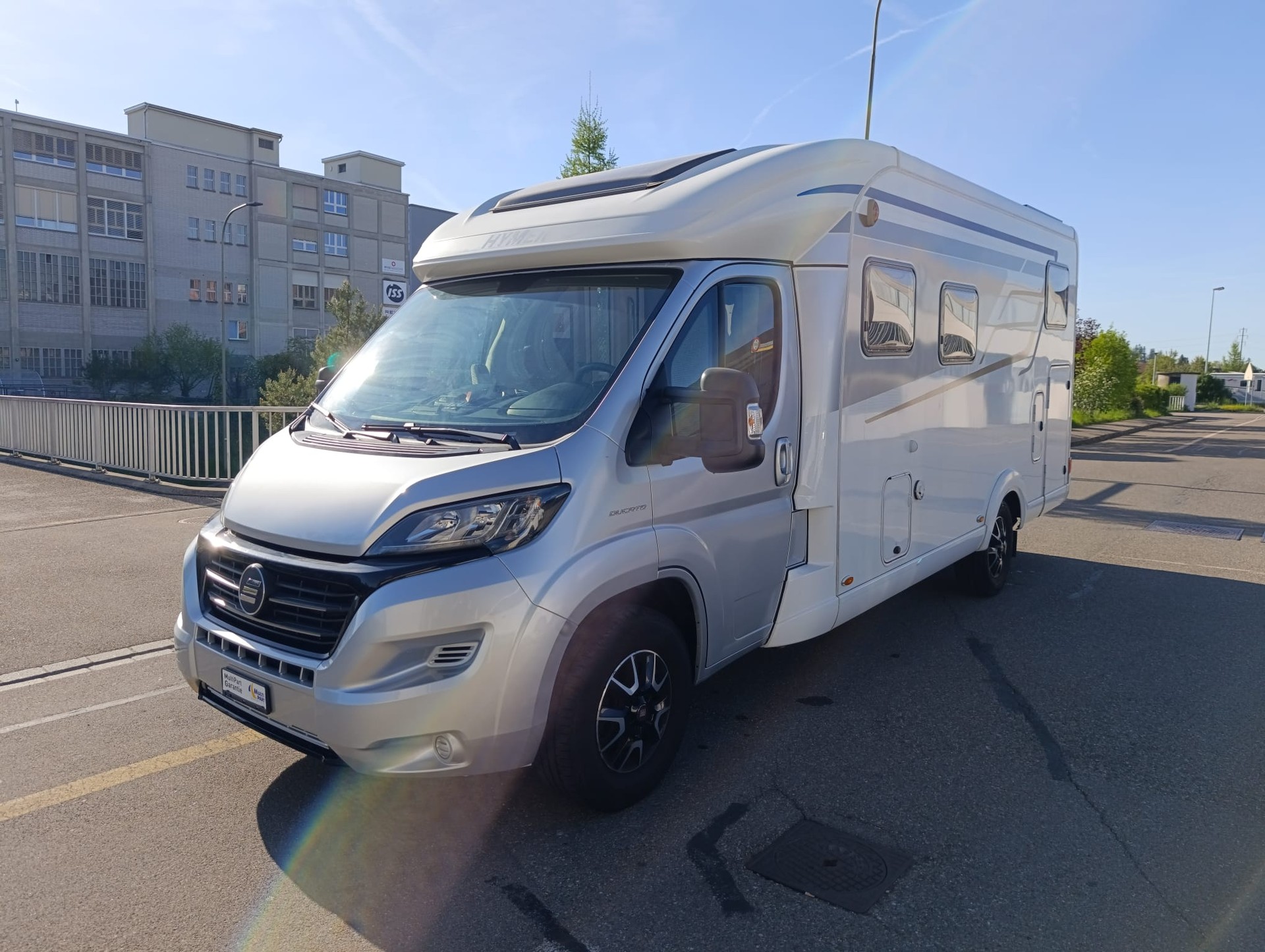 HYMER T578 GL *** Heckgarage höchsten Premium-Komfort auf PKW-Führerschein-Niveau bietet***-image-6
