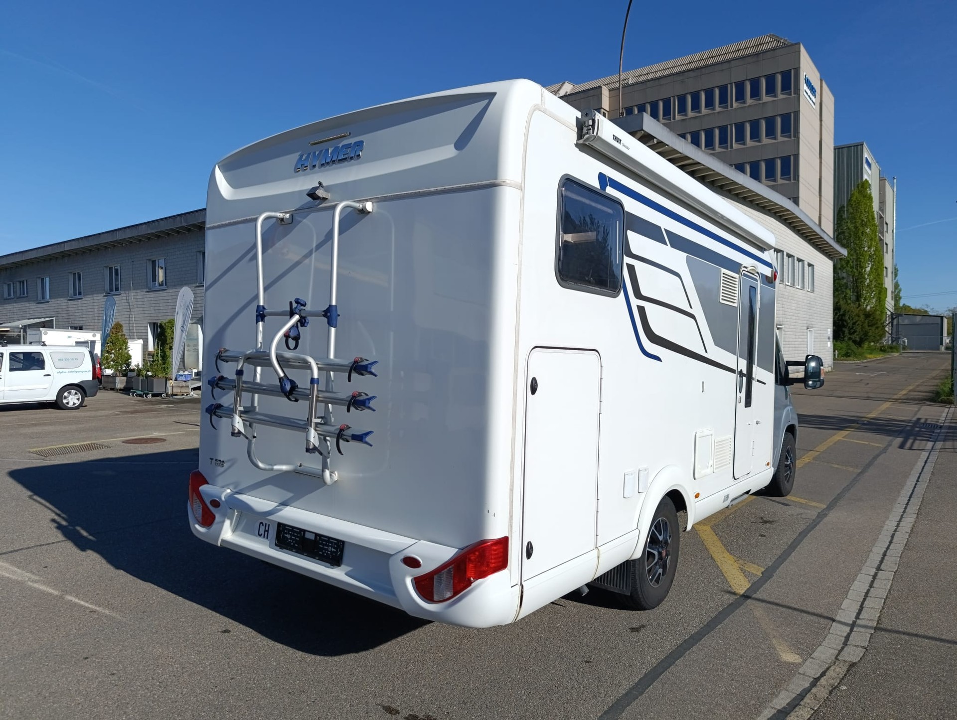 HYMER T578 GL *** Heckgarage höchsten Premium-Komfort auf PKW-Führerschein-Niveau bietet***-image-5
