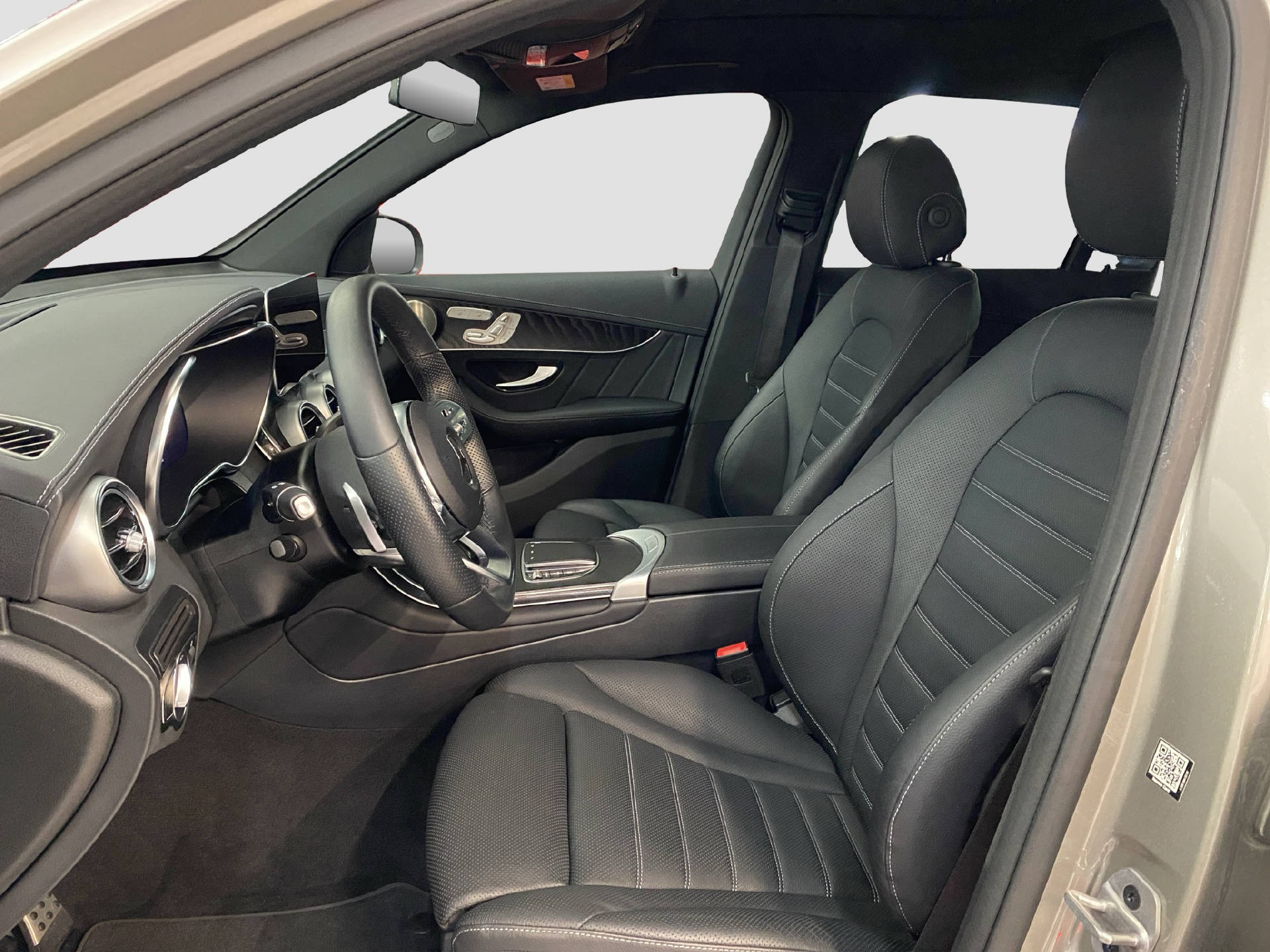 MERCEDES-BENZ GLC 220 d AMG Line 4MATIC-image-6