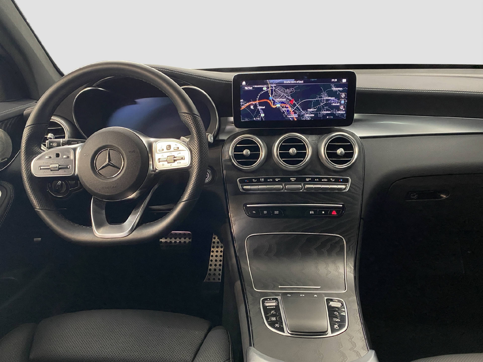 MERCEDES-BENZ GLC 220 d AMG Line 4MATIC-image-7