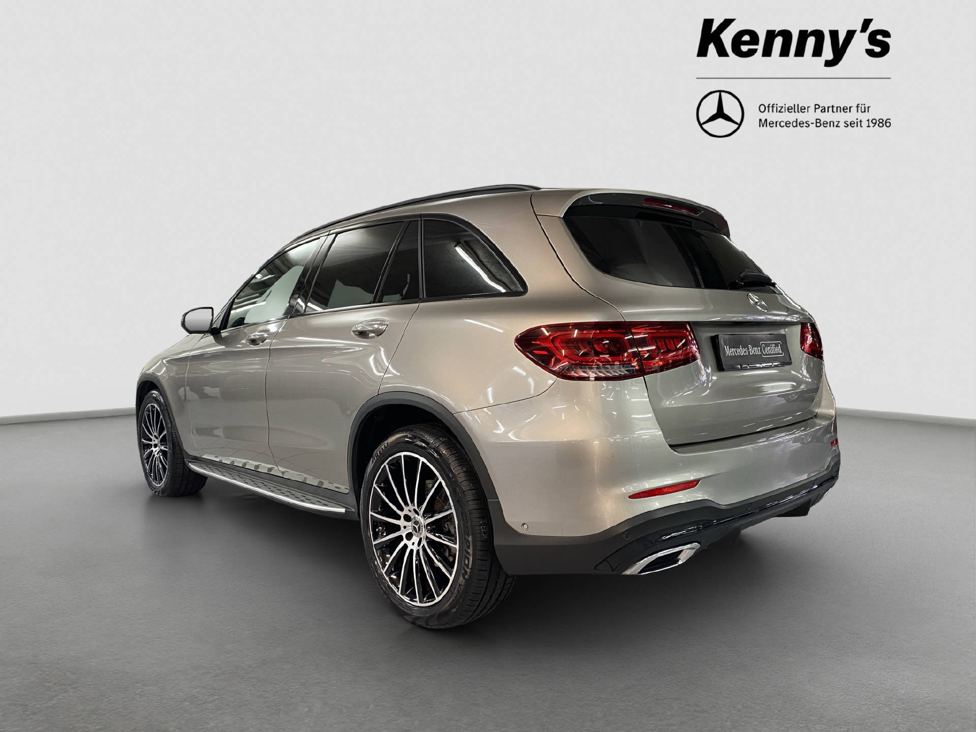 MERCEDES-BENZ GLC 220 d AMG Line 4MATIC-image-3