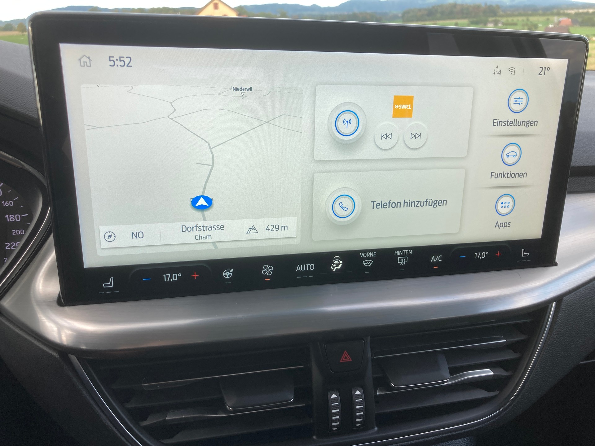 FORD Focus 1.0 SCTi Titanium-image-11
