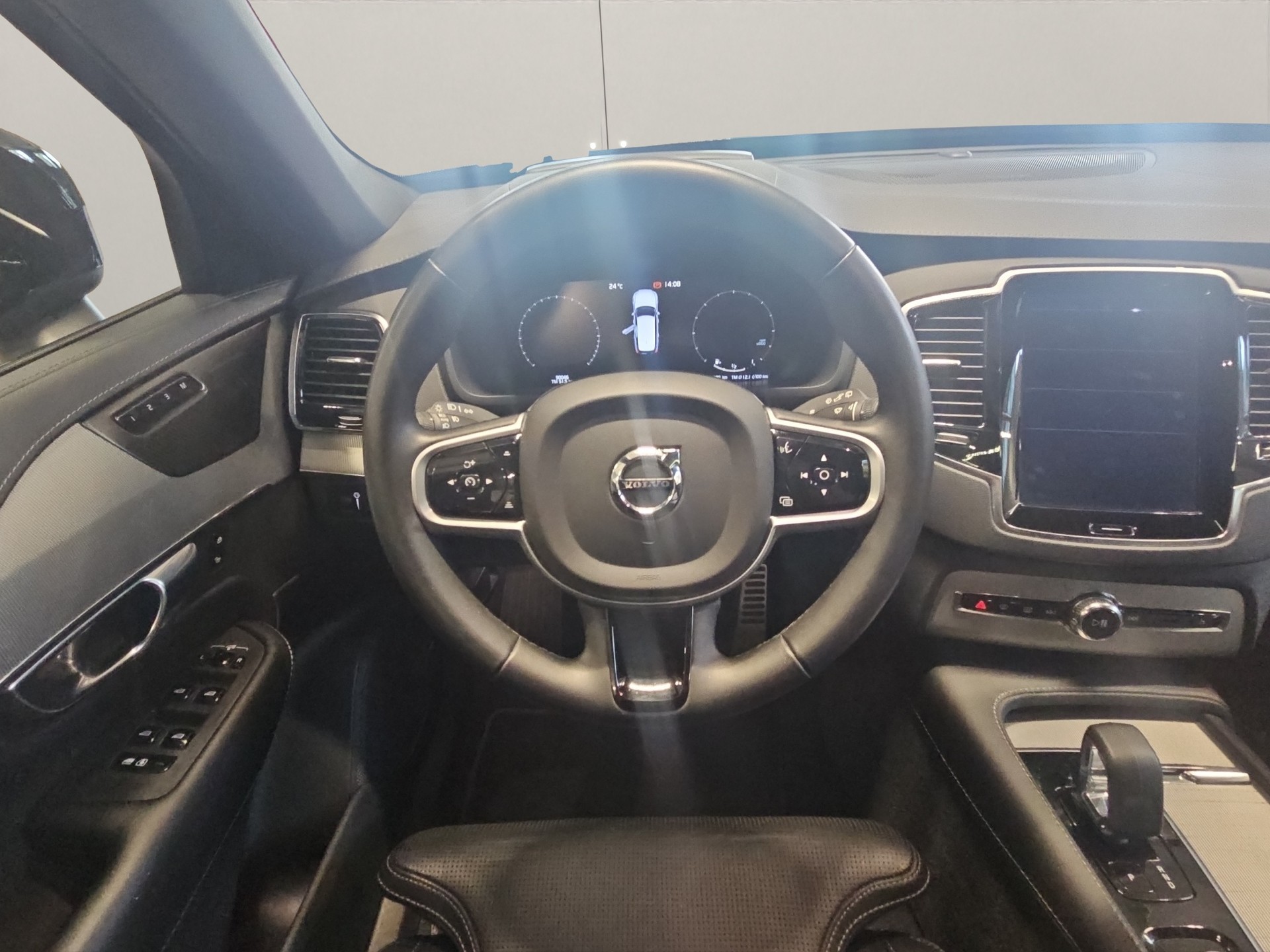 VOLVO XC90 2.0 B5 MH R-Design 7P. AWD-image-10