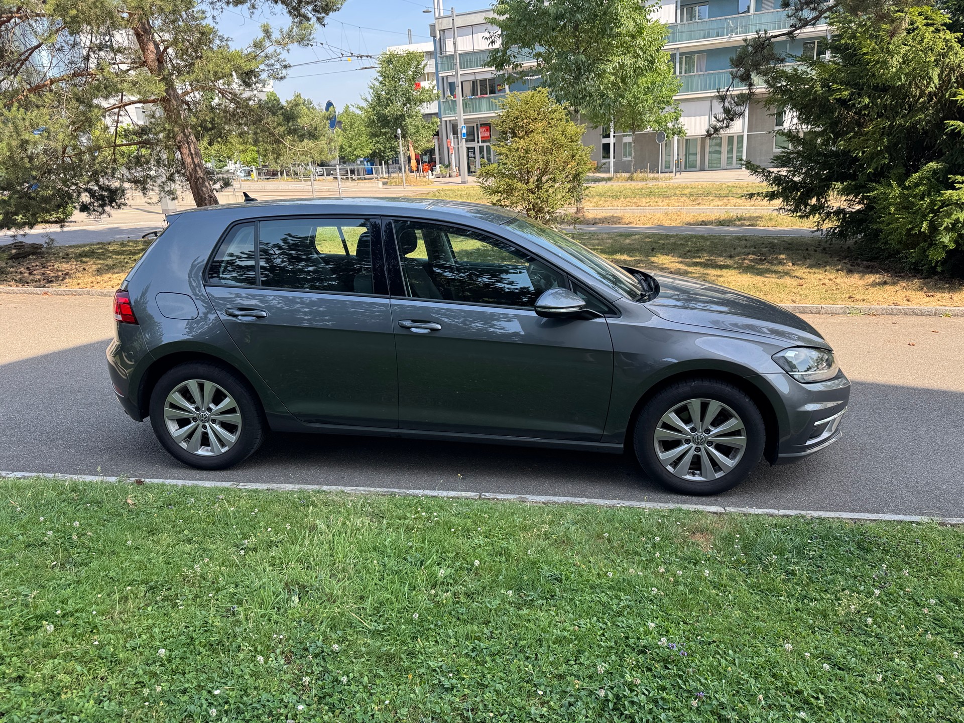 VW Golf 1.5 TSI EVO Comfortline DSG-image-2
