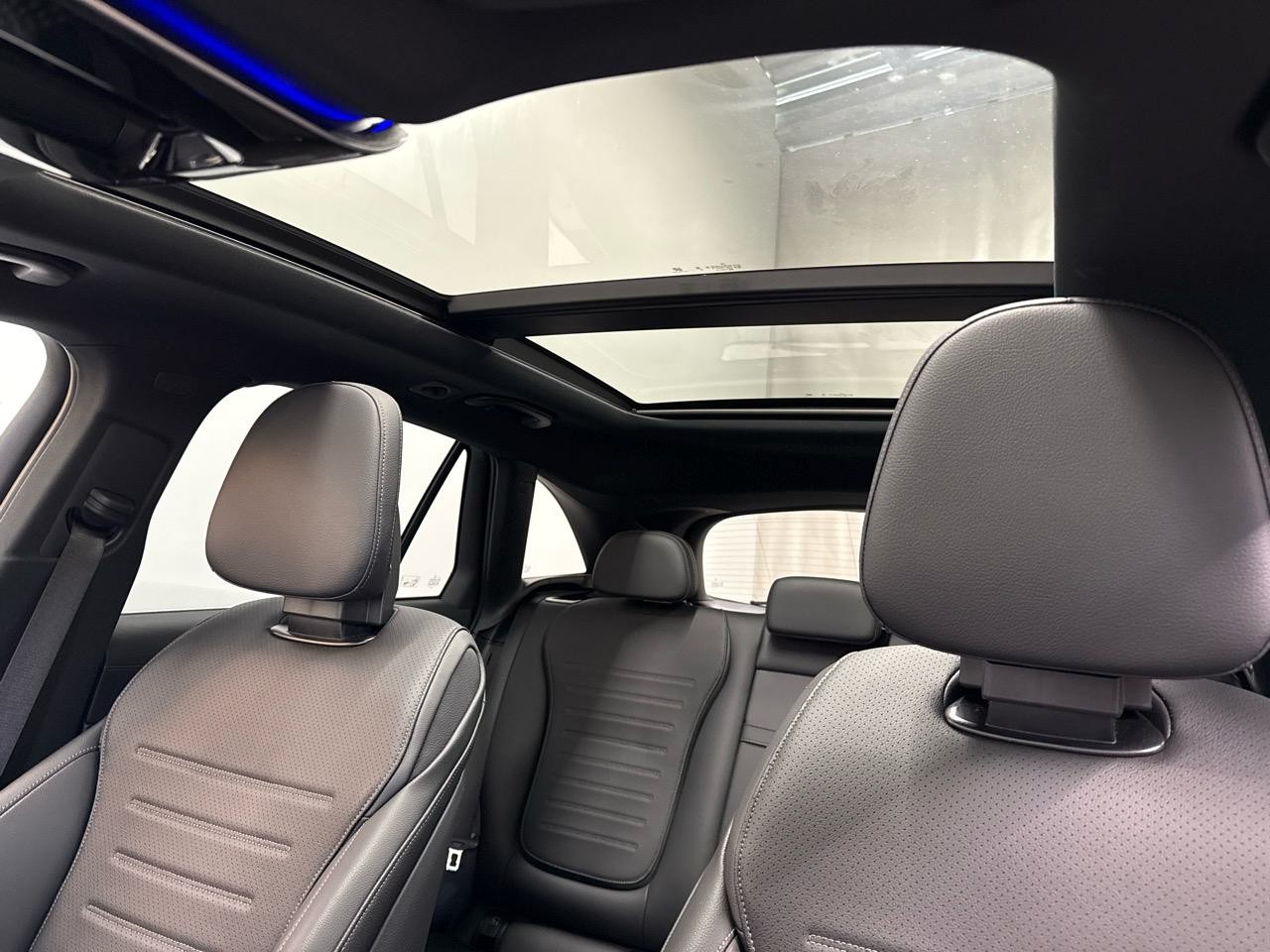 MERCEDES-BENZ GLC 220 d 4Matic AMG-image-4