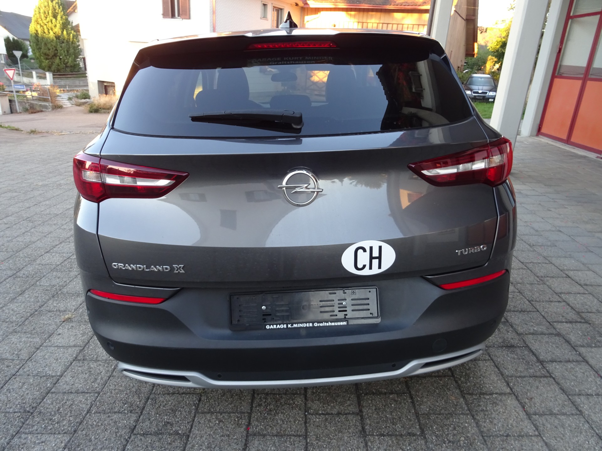OPEL Grandland X 1.2i TP Ultimate Automatik-image-3