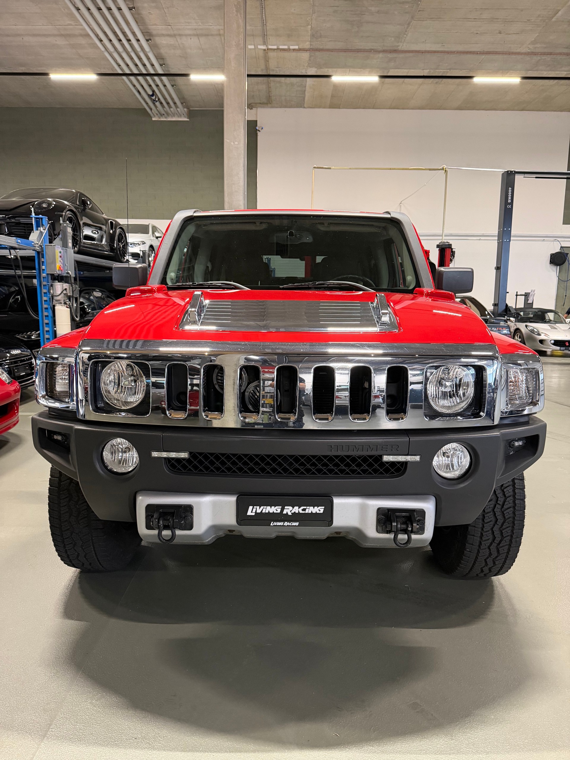 HUMMER H3 3.7 Adventure Automatic-showroom-element-2
