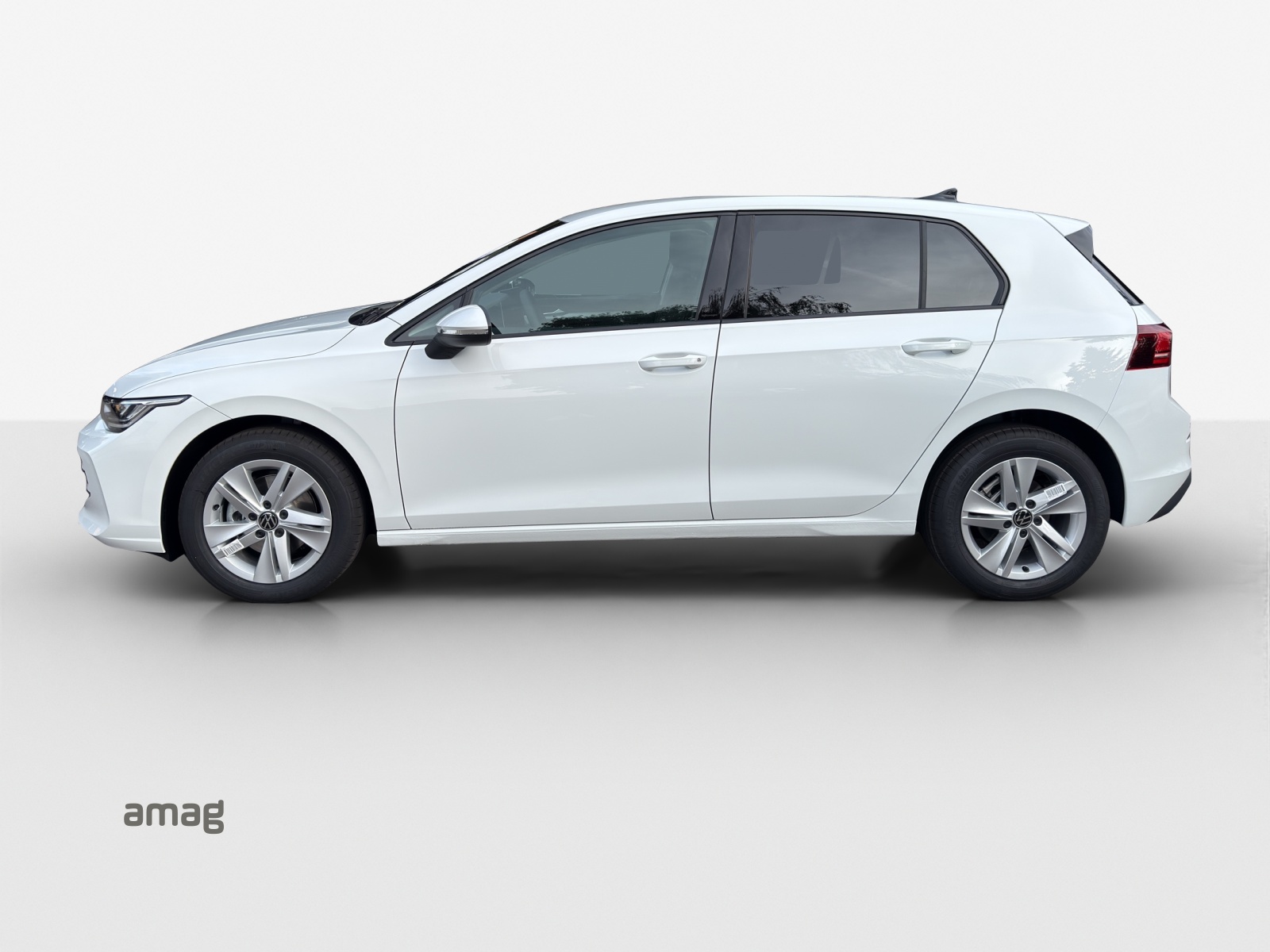 VW Golf 1.5 e TSI mHEV Value DSG-image-1