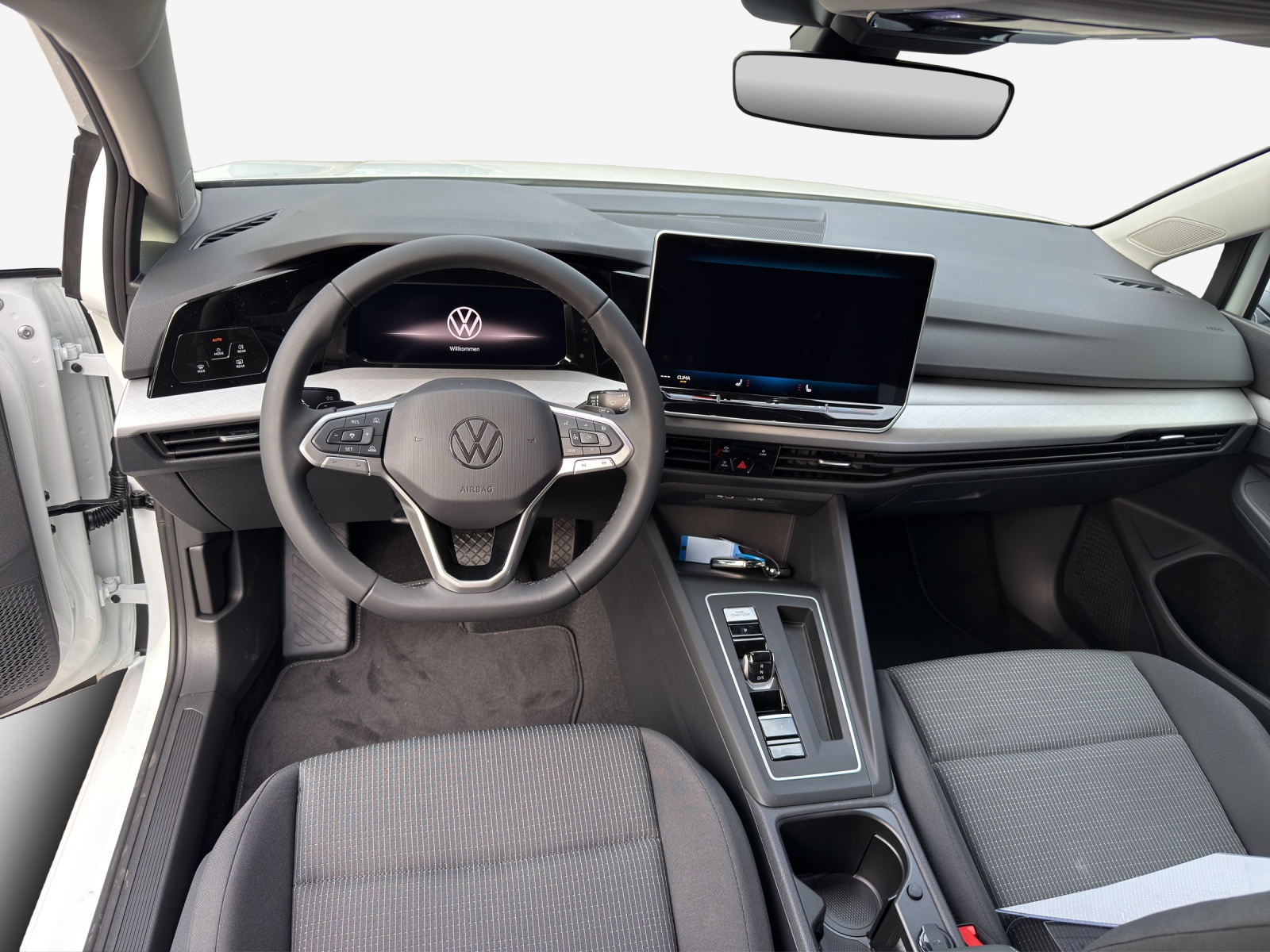 VW Golf 1.5 e TSI mHEV Value DSG-image-8