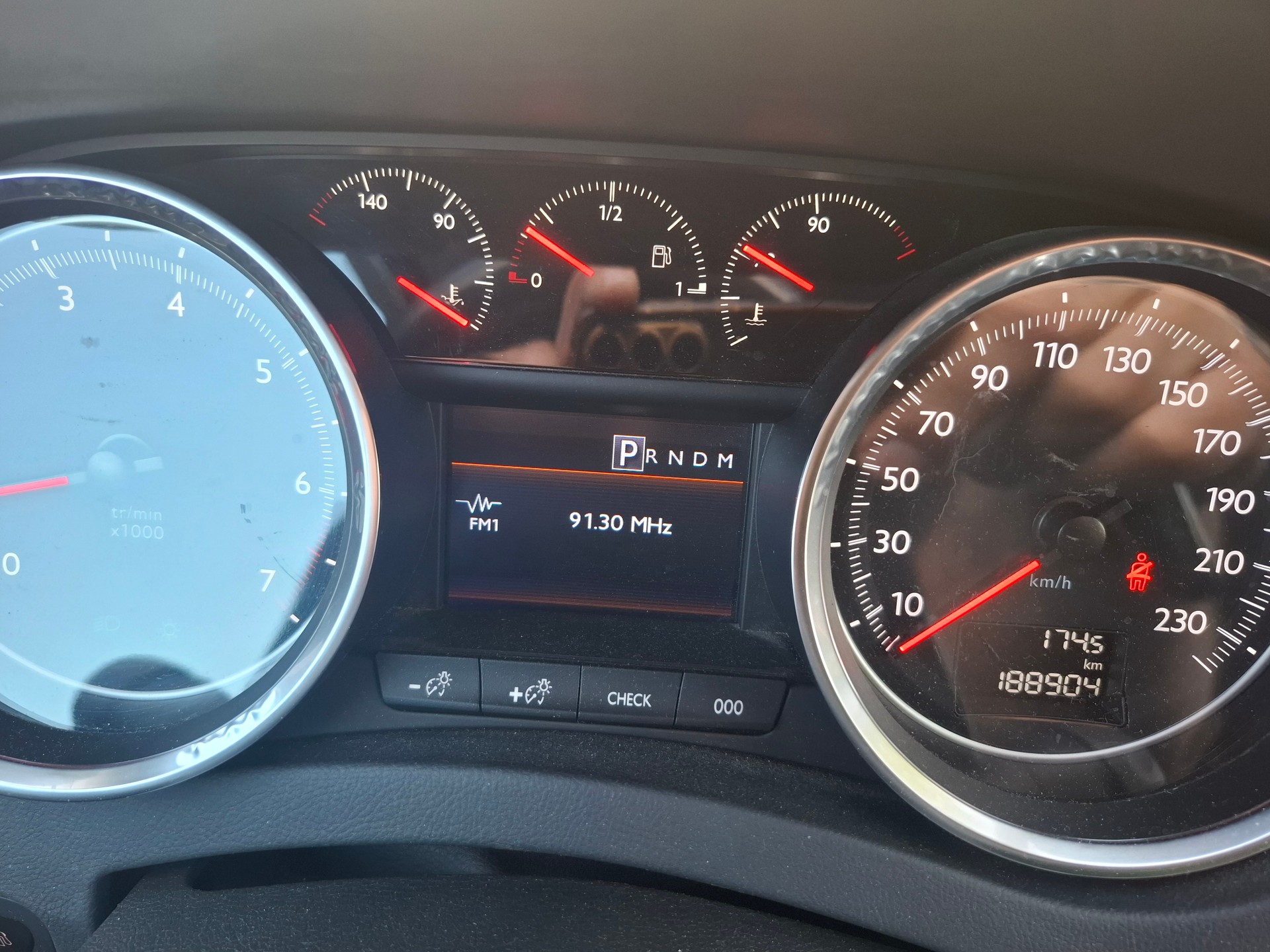 PEUGEOT 508 SW 1.6 16V T Allure Automatic-image-15