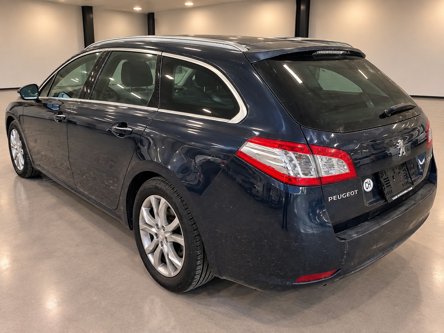 PEUGEOT 508 SW 1.6 16V T Allure Automatic-image-6