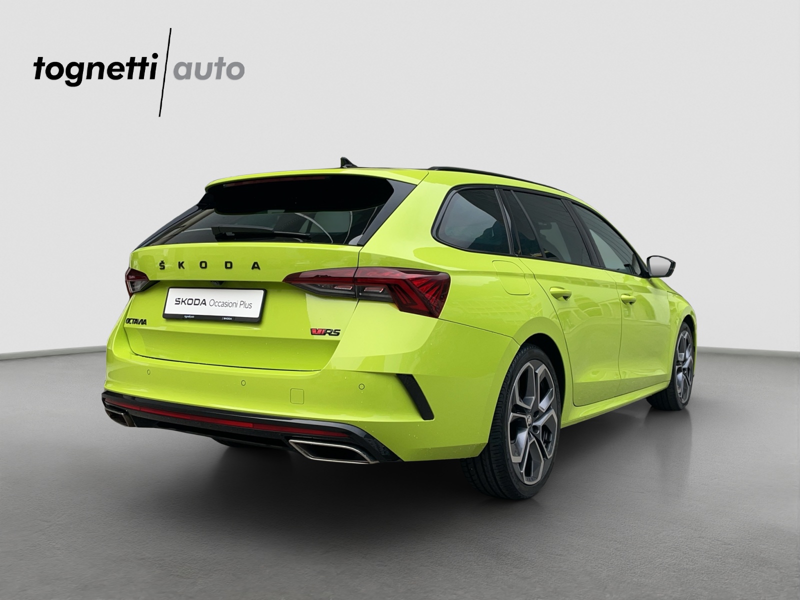 SKODA Octavia Combi 2.0 TDI DSG RS 4x4-image-3