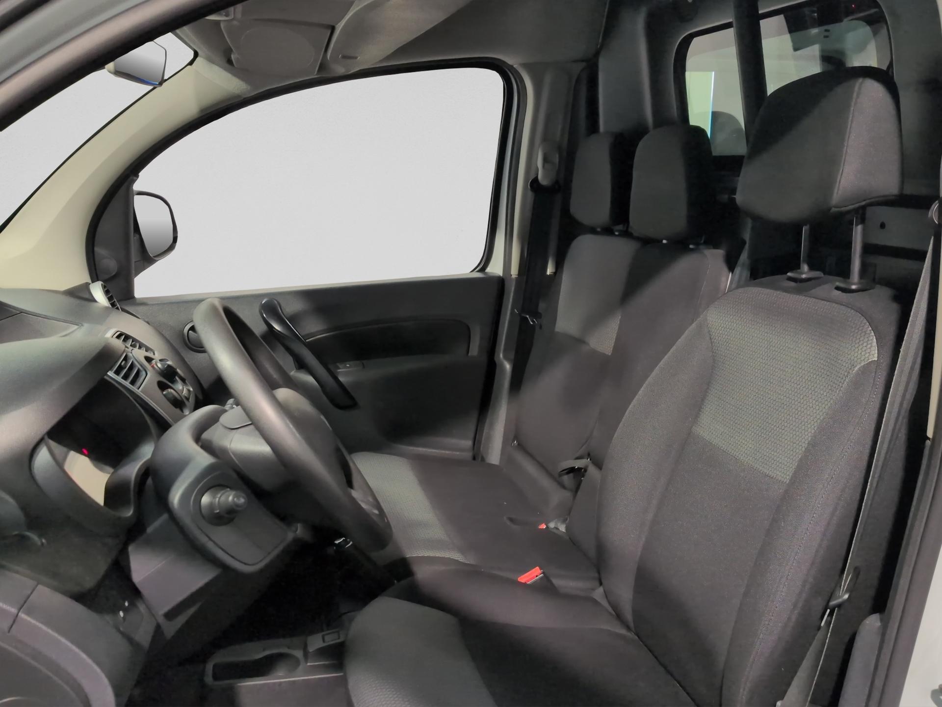 RENAULT Kangoo Medium dCi 95 ENERGY Limited-image-8