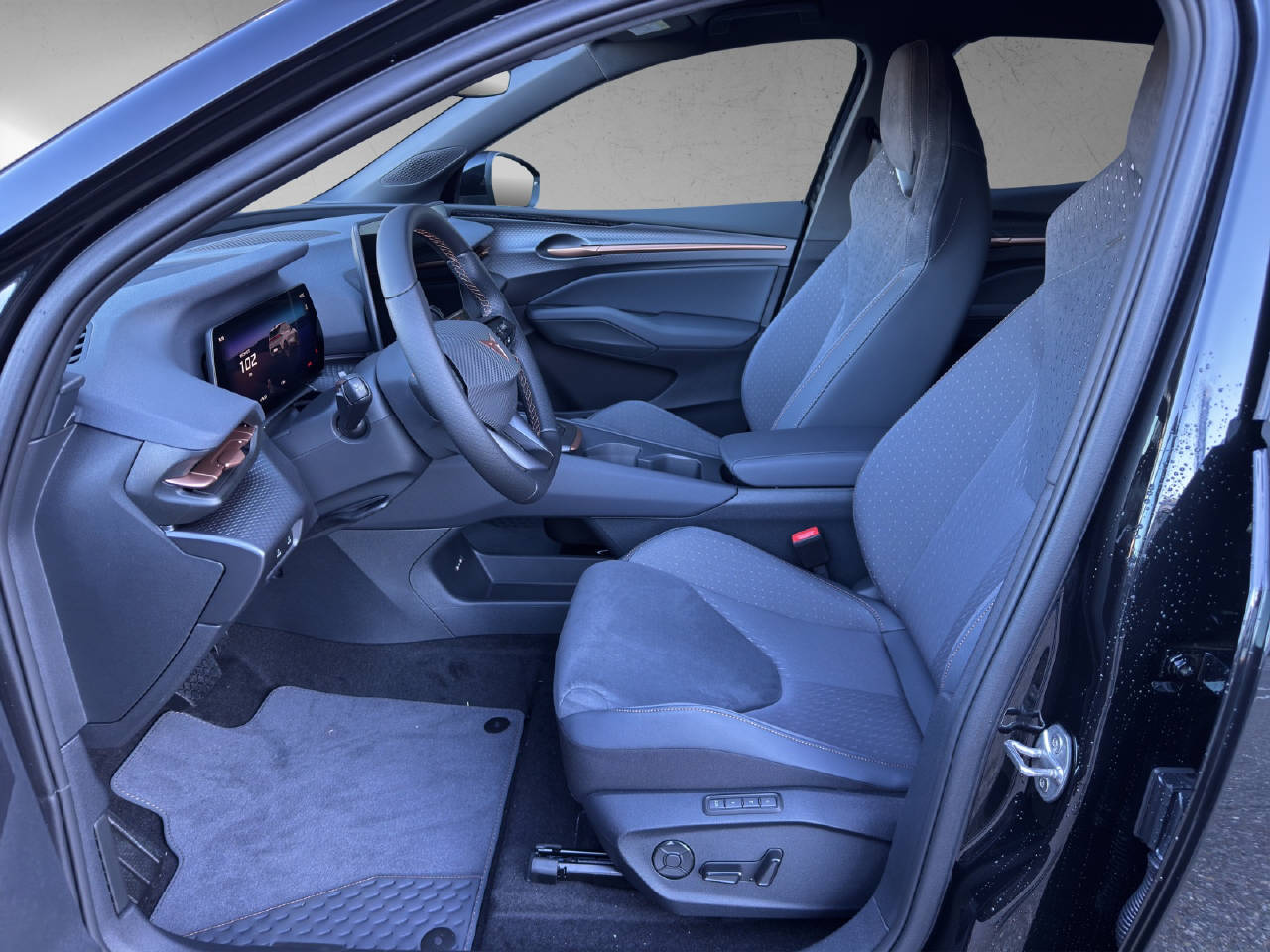 CUPRA Raval Prime Edition Electric+-image-10