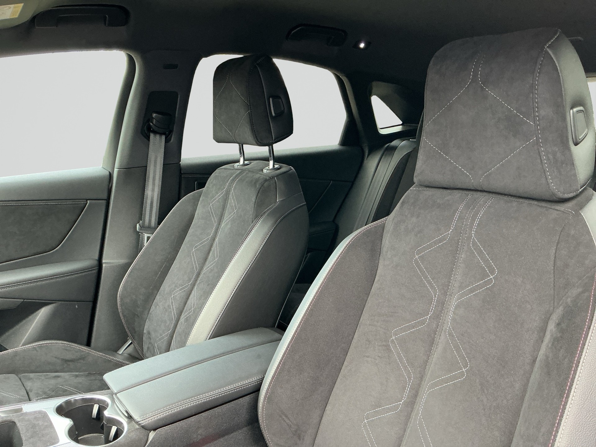 DS AUTOMOBILES DS7 DS 7 Crossback E-Tense 300 4x4 Performance Line +-image-6