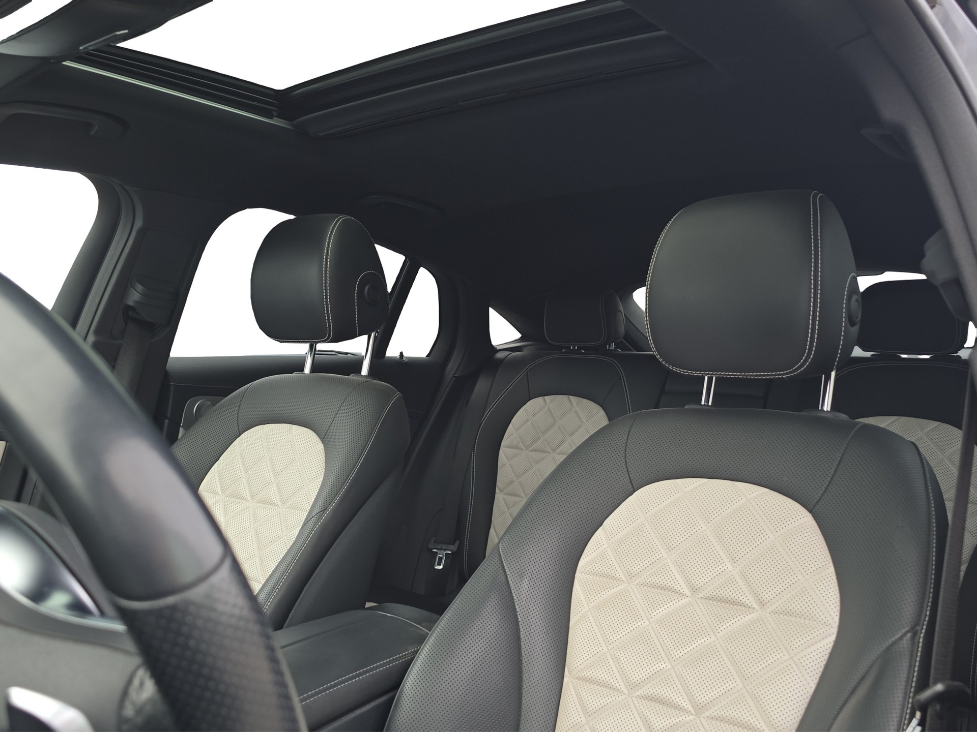 MERCEDES-BENZ GLC Coupé 300 de AMG Line 4Matic 9G-Tronic-image-7