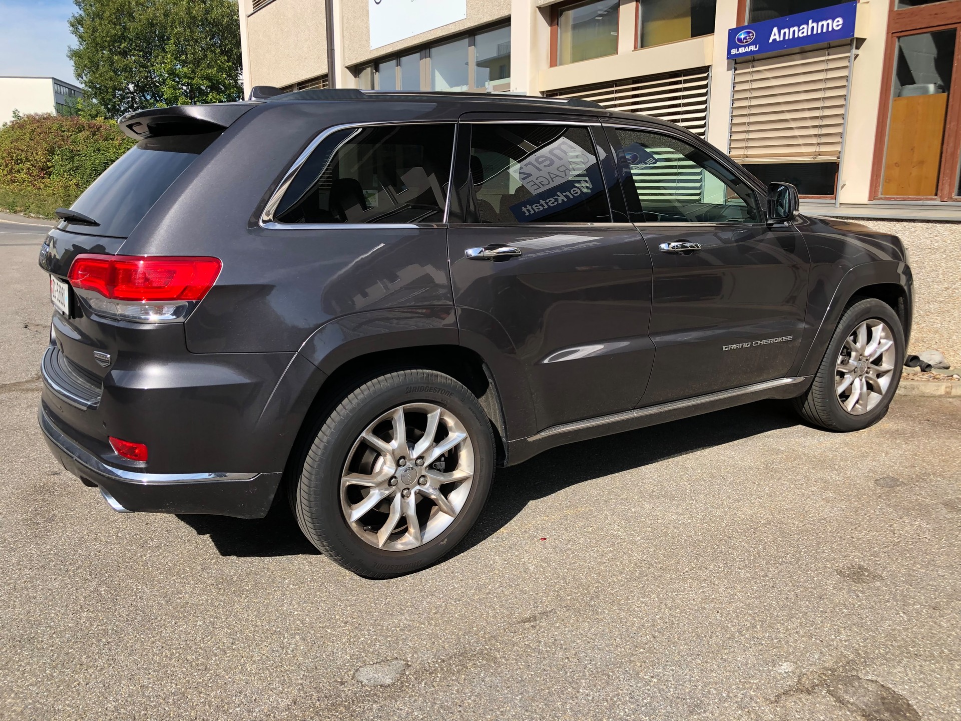 JEEP 3.0 CRD 250 Summit-image-2