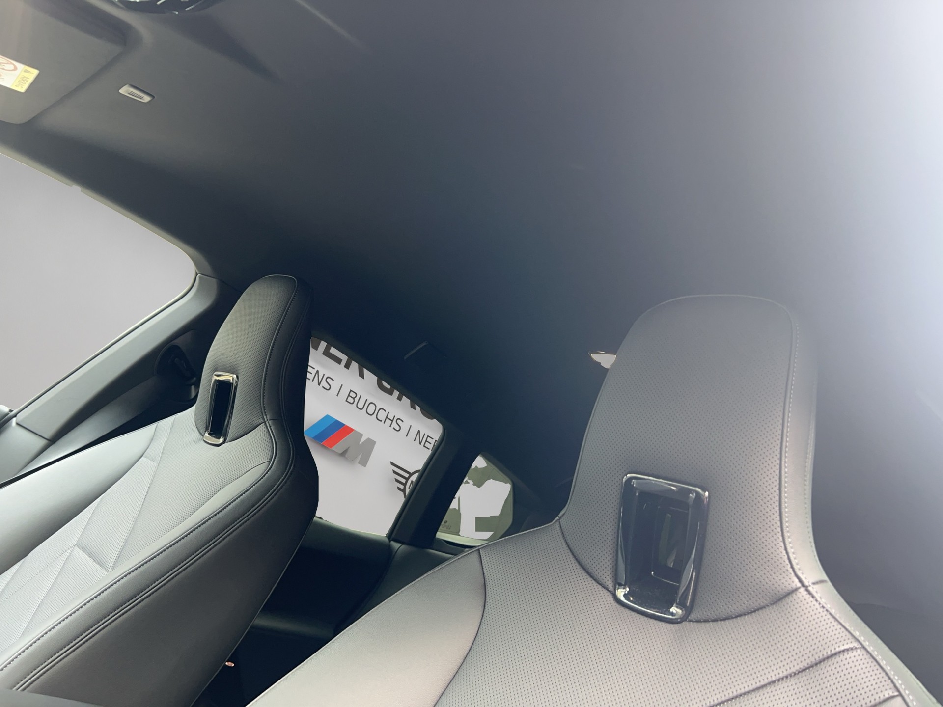 BMW iX xDrive40-image-12