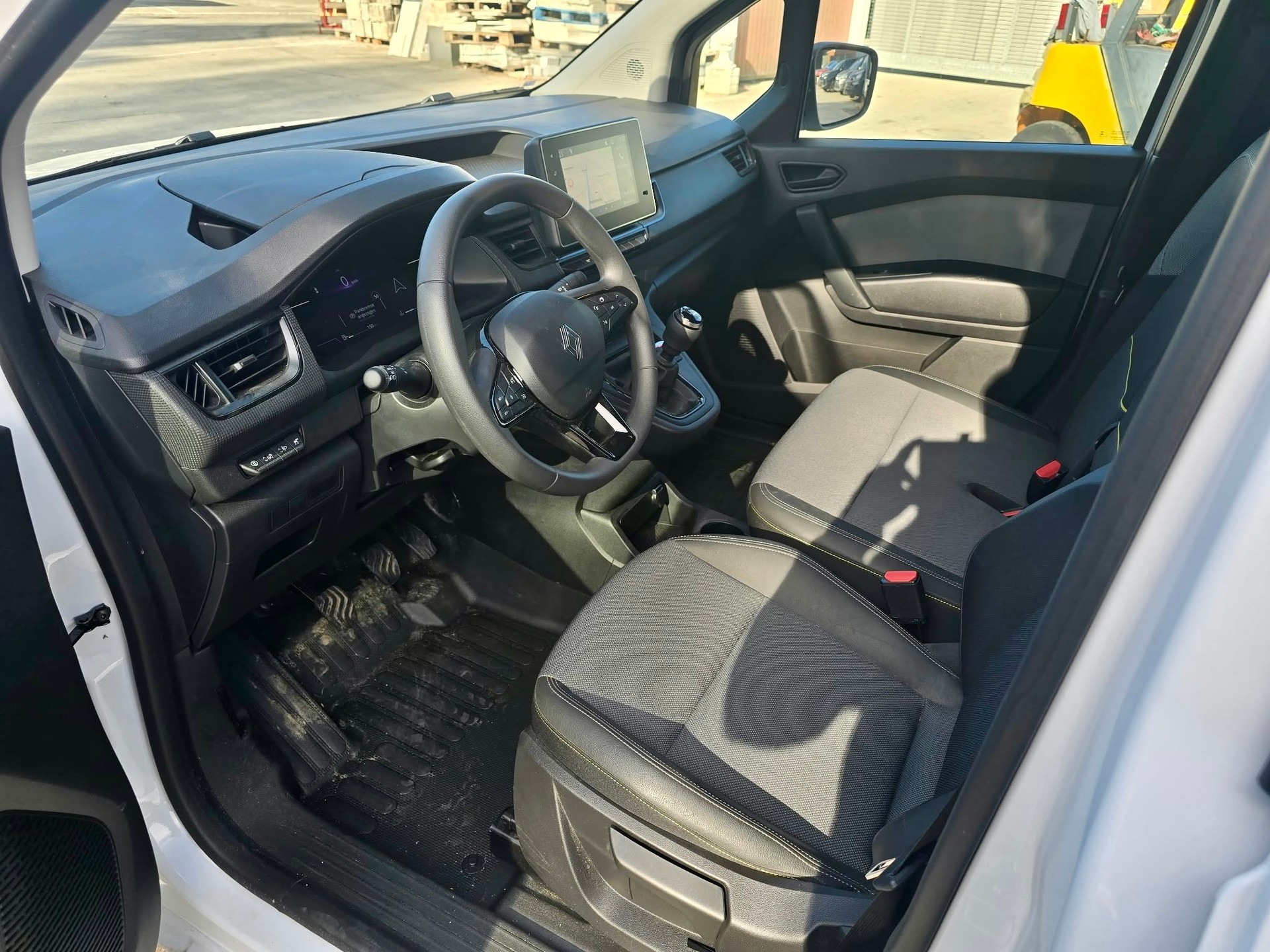 RENAULT Van 1.3 TCe 130 Extra, 130 PS-image-9