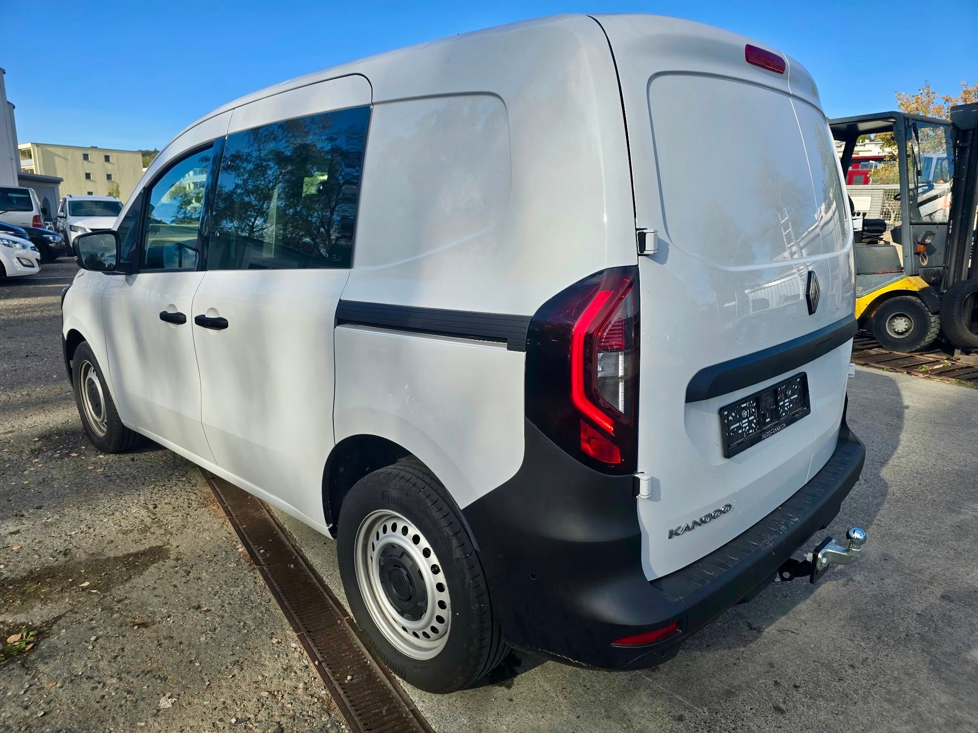 RENAULT Van 1.3 TCe 130 Extra, 130 PS-image-2
