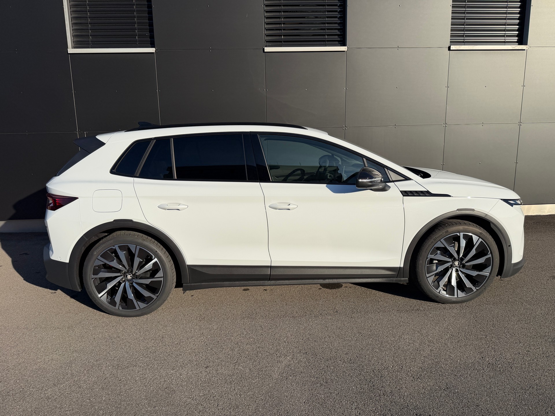 SKODA Elroq 85x Sportline 4x4 Maxx *2027*-image-5