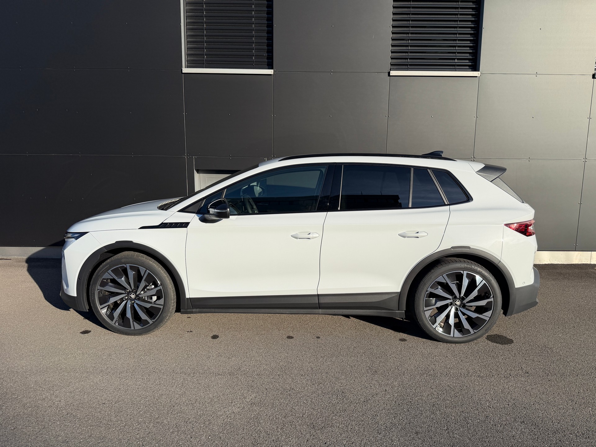 SKODA Elroq 85x Sportline 4x4 Maxx *2027*-showroom-element-1