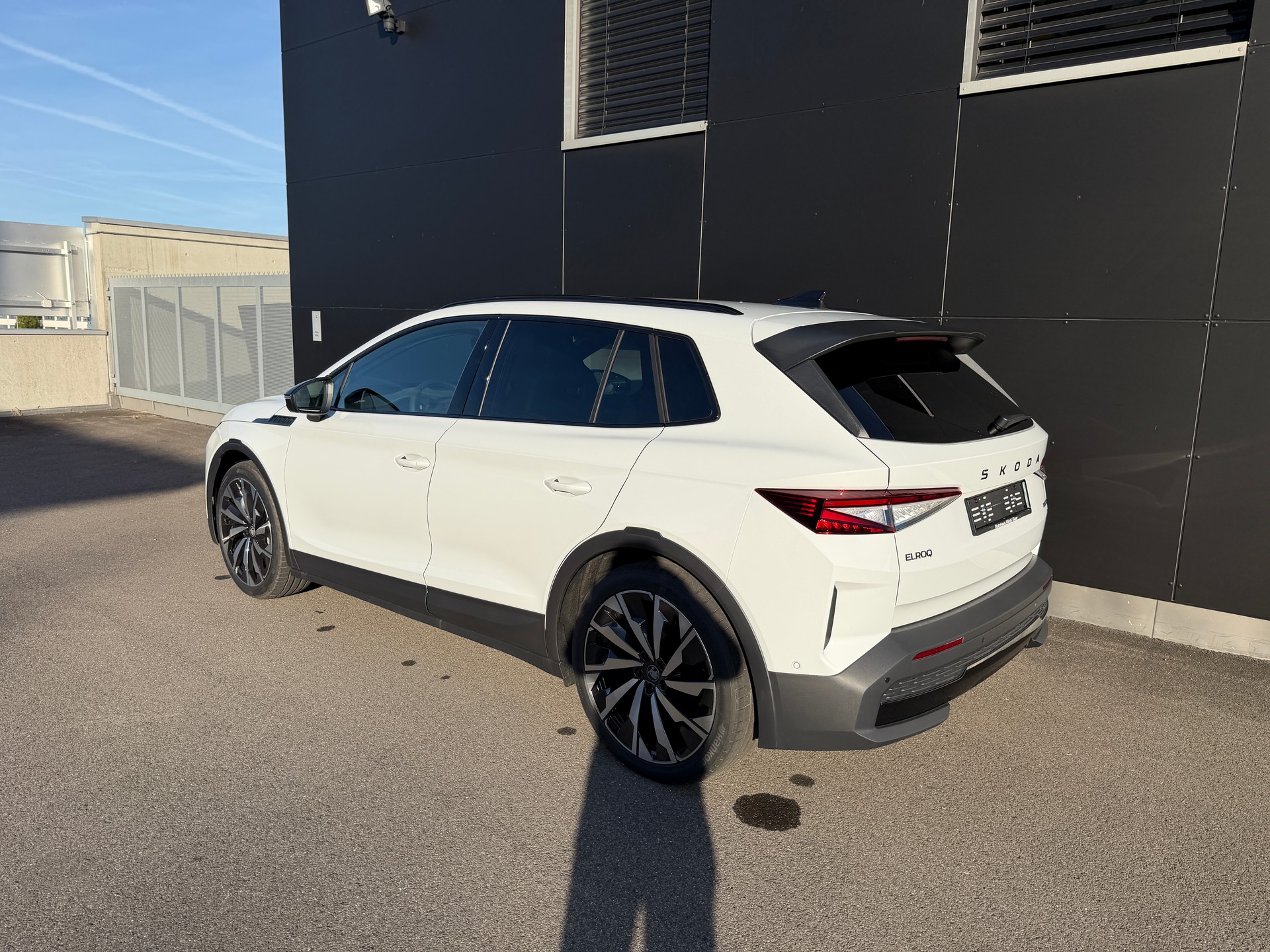 SKODA Elroq 85x Sportline 4x4 Maxx *2027*-showroom-element-2