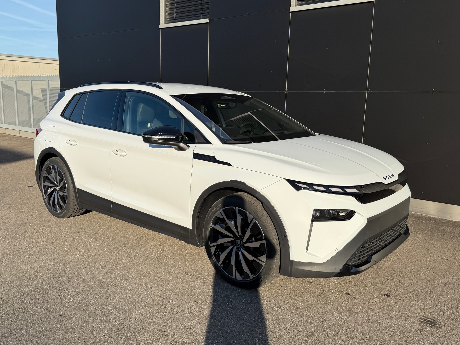 SKODA Elroq 85x Sportline 4x4 Maxx *2027*-image-6