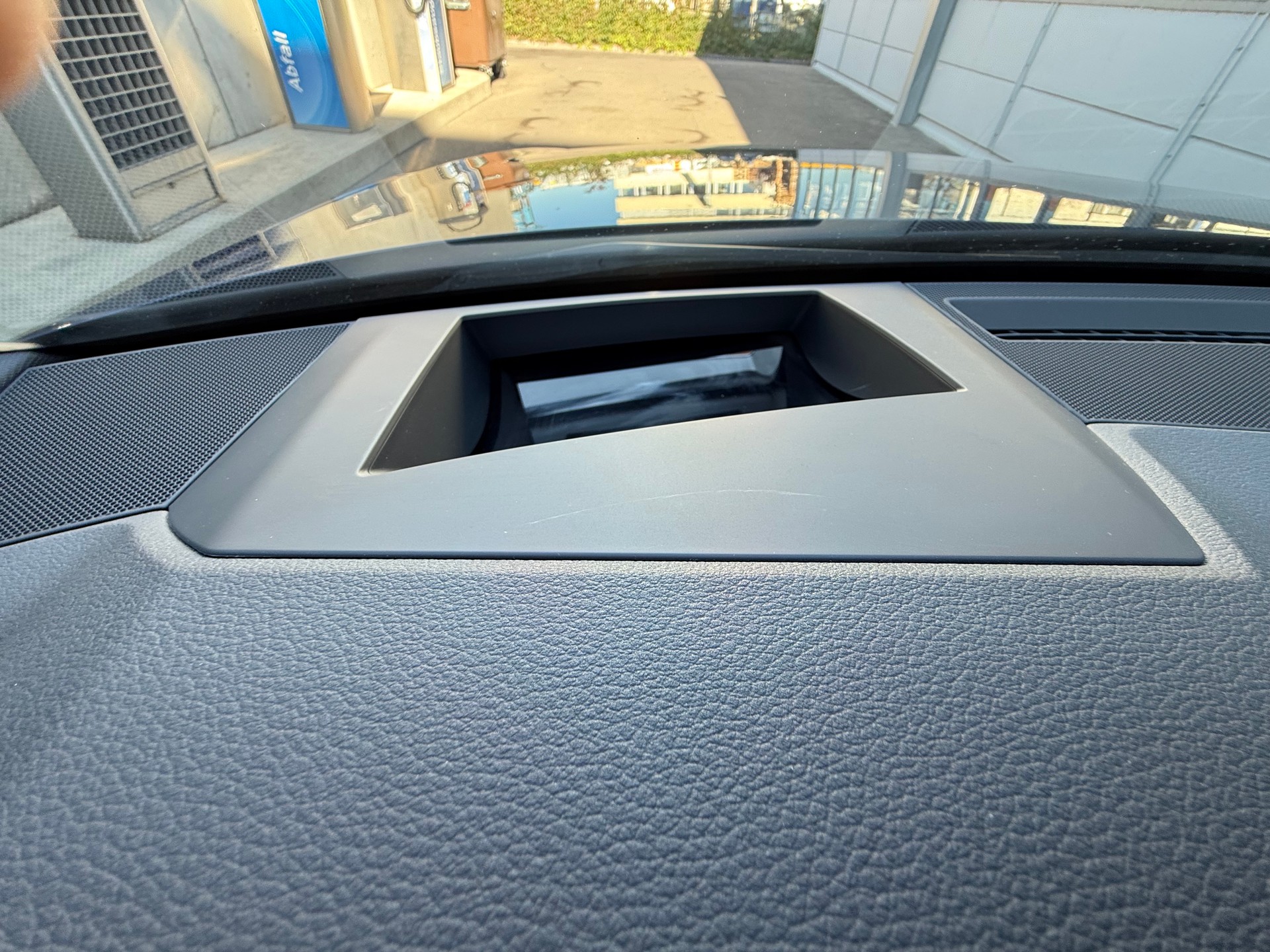 AUDI S6 Avant 3.0 TDI quattro tiptronic-image-12