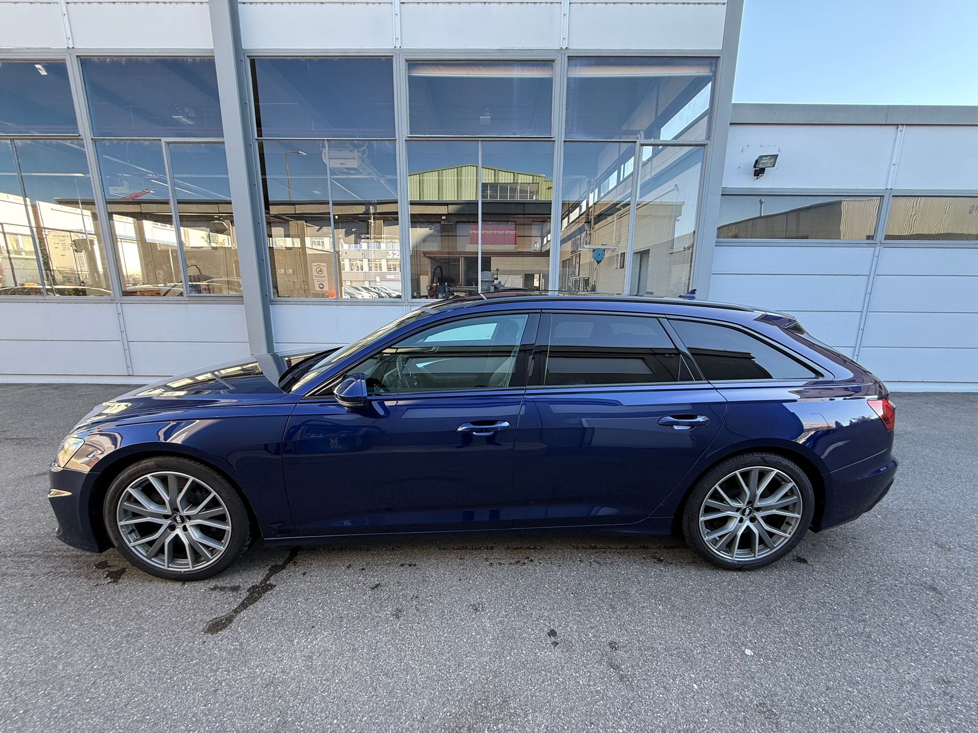 AUDI S6 Avant 3.0 TDI quattro tiptronic-image-6