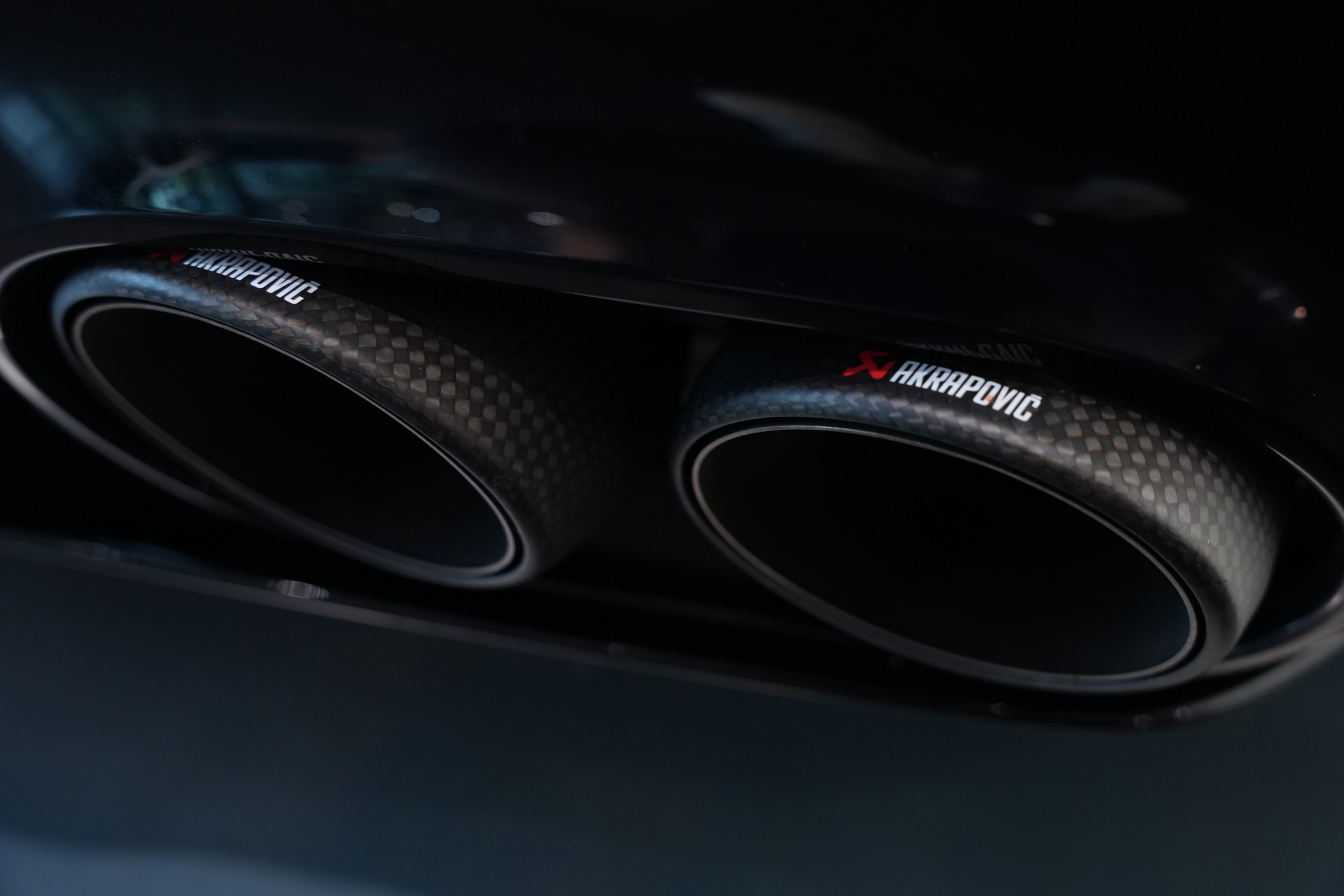 MERCEDES-BENZ A 45 S AMG 4Matic+ Speedshift *Akrapovic* *Aero-Paket* *CH-Fahrzeug*-image-55