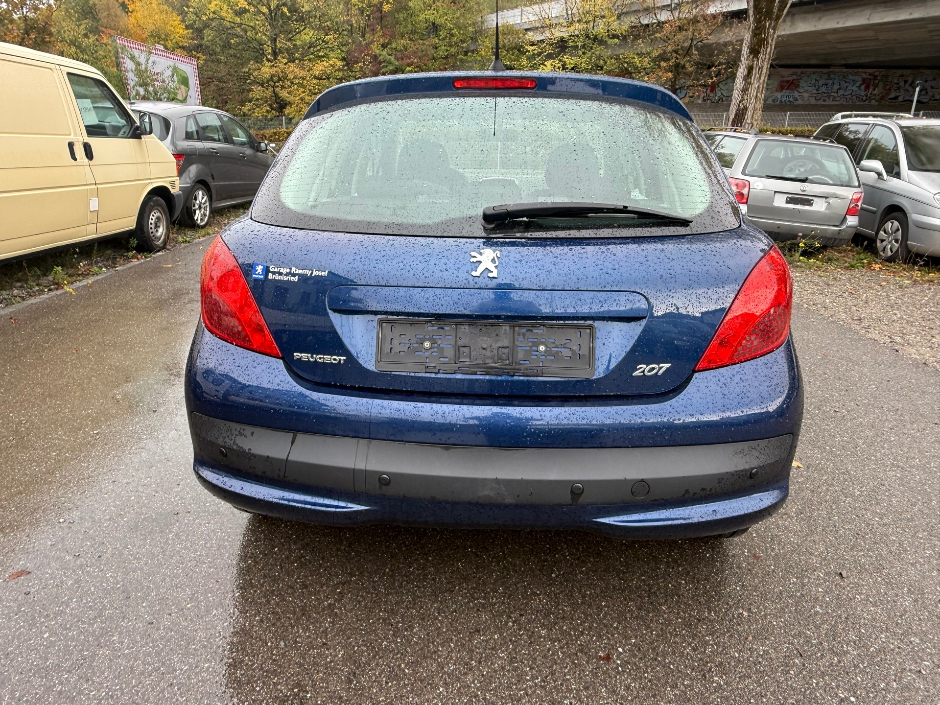 PEUGEOT 207 1.4 16V Trendy-image-5