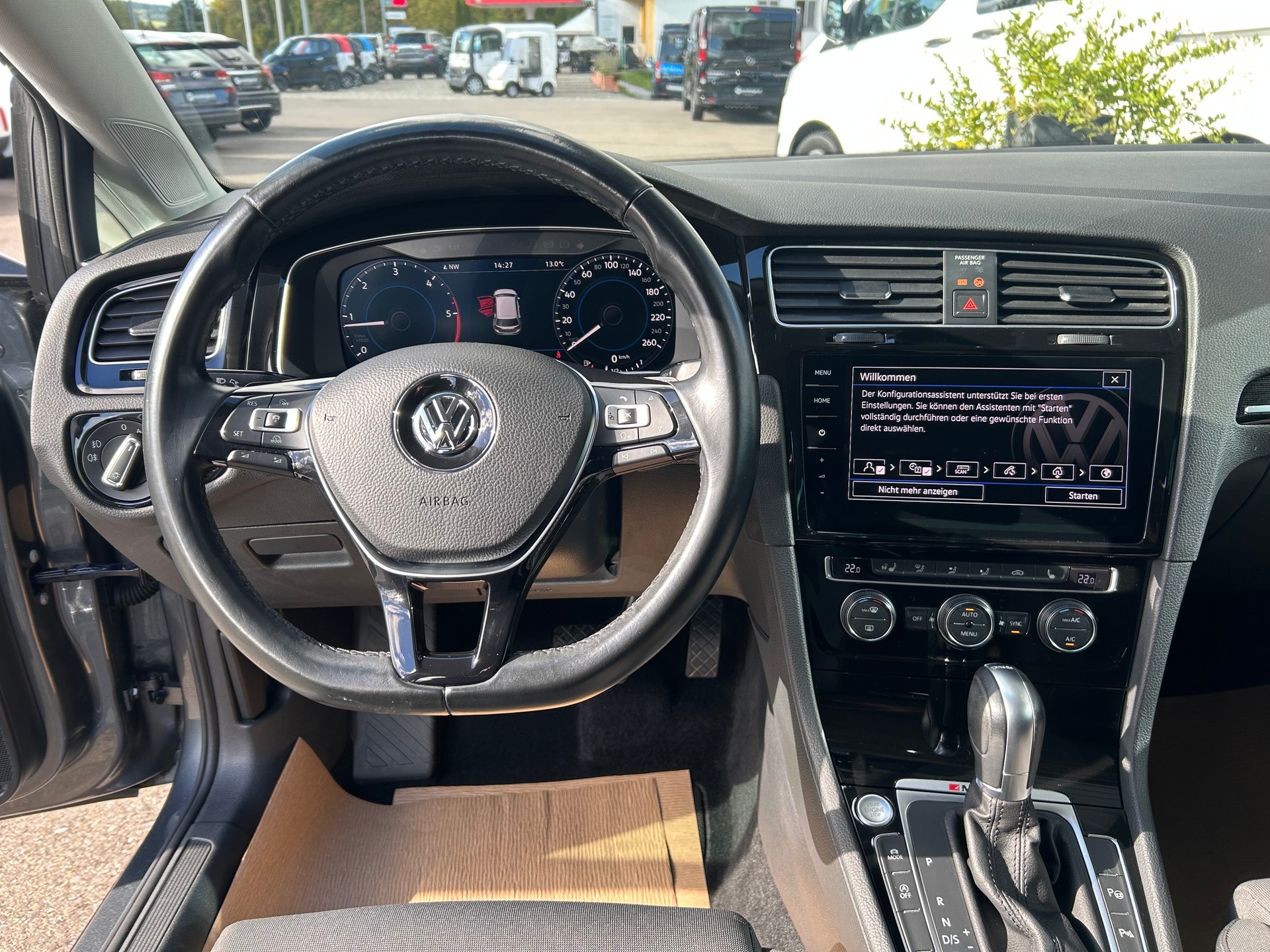 VW Golf 2.0 TDI Highline 4Motion DSG-image-8