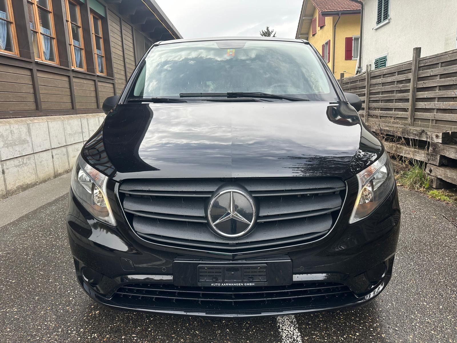 MERCEDES-BENZ Vito 116 CDI Lang Select Tourer 9G-Tronic-image-4