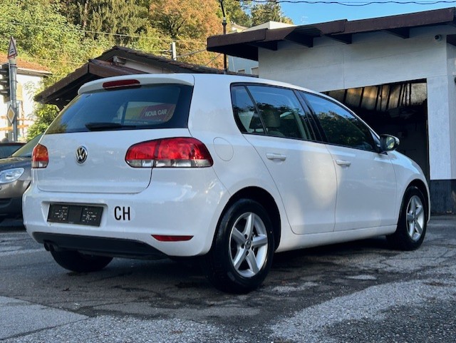 VW Golf 1.4 TSI Team DSG-image-1
