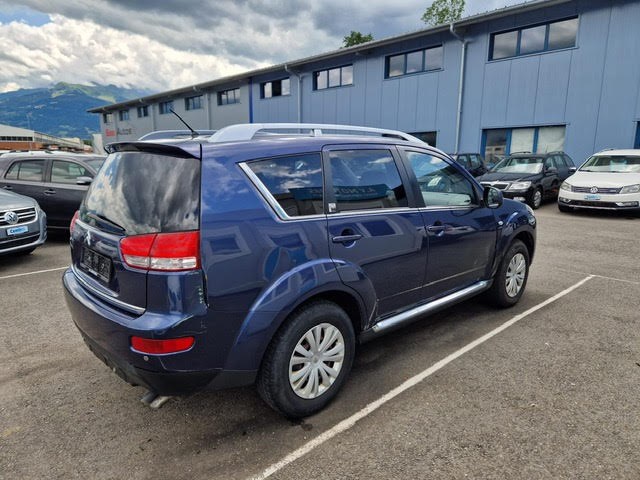 CITROEN C-Crosser 2.2 HDi Exclusive-image-4